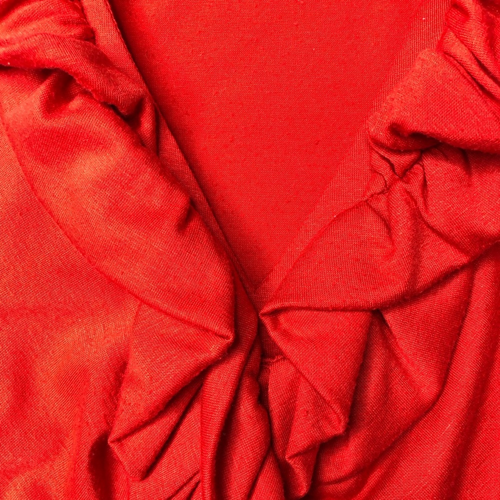 CHARLOTTE RUSSE Red Ruffle Halter Small Top - Picture 4 of 8
